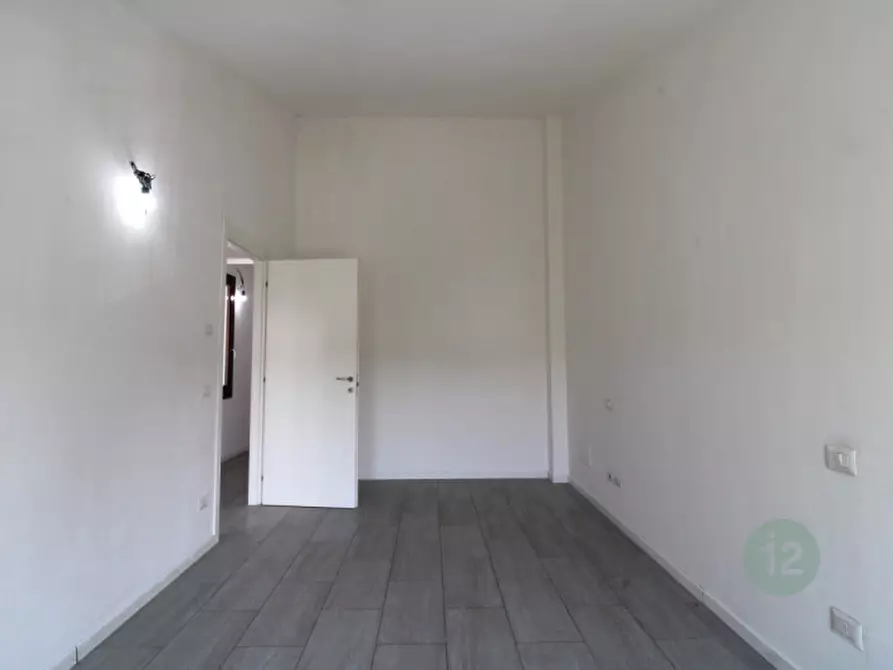 Immagine 8 di Villetta a schiera in vendita  in Via Cantone a San Giacomo Delle Segnate