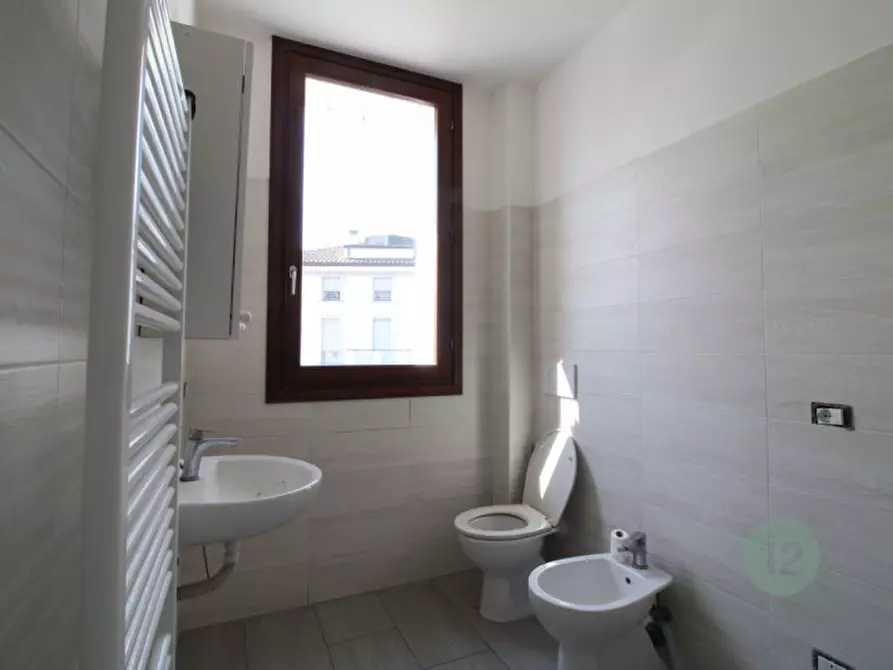 Immagine 28 di Villetta a schiera in vendita  in Via Cantone a San Giacomo Delle Segnate