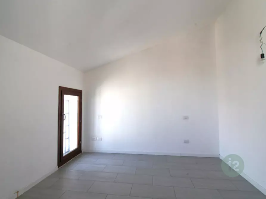 Immagine 34 di Villetta a schiera in vendita  in Via Cantone a San Giacomo Delle Segnate