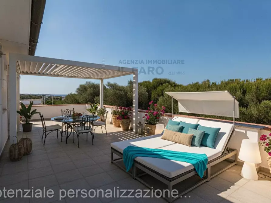 Immagine 4 di Villa in vendita  in Via Indipendenza a La Maddalena