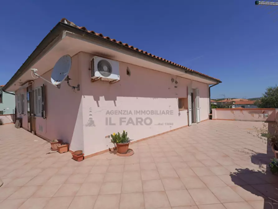 Immagine 13 di Villa in vendita  in Via Indipendenza a La Maddalena
