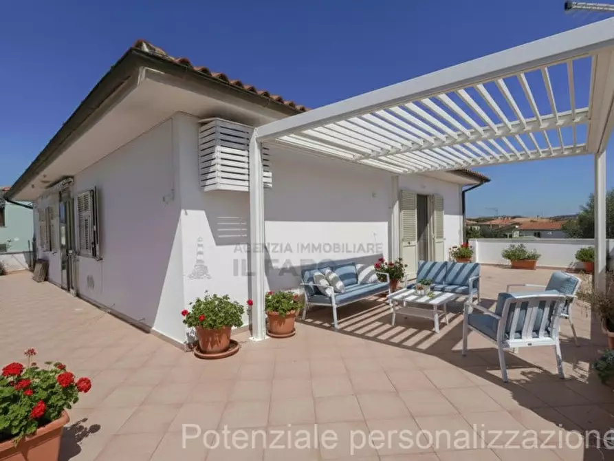 Immagine 14 di Villa in vendita  in Via Indipendenza a La Maddalena