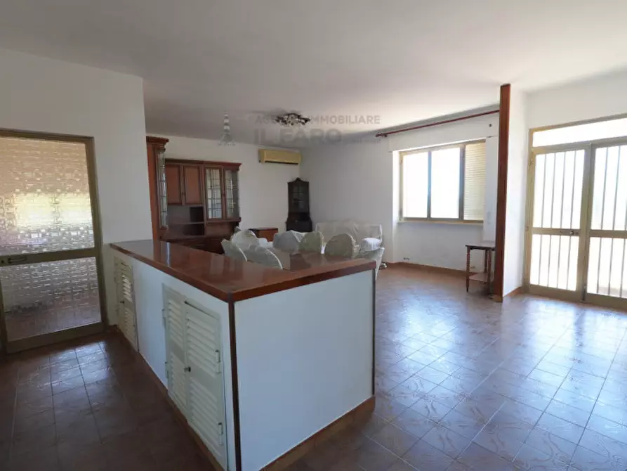 Immagine 15 di Villa in vendita  in Via Indipendenza a La Maddalena