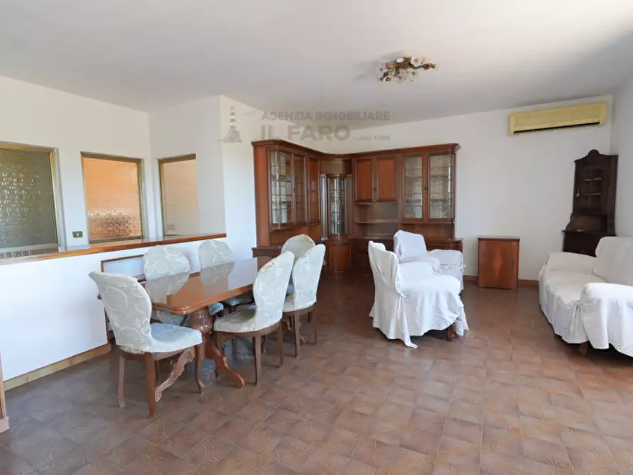 Immagine 17 di Villa in vendita  in Via Indipendenza a La Maddalena