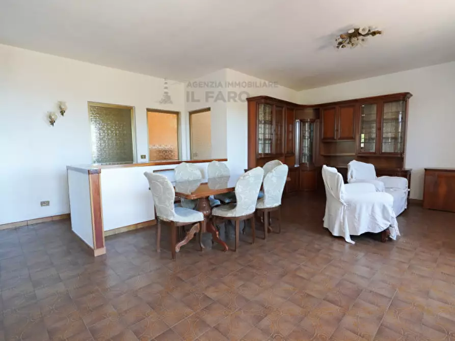 Immagine 18 di Villa in vendita  in Via Indipendenza a La Maddalena