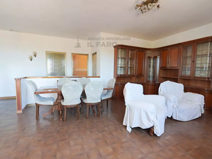 Immagine 19 di Villa in vendita  in Via Indipendenza a La Maddalena