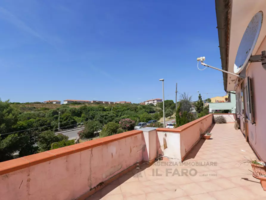 Immagine 49 di Villa in vendita  in Via Indipendenza a La Maddalena