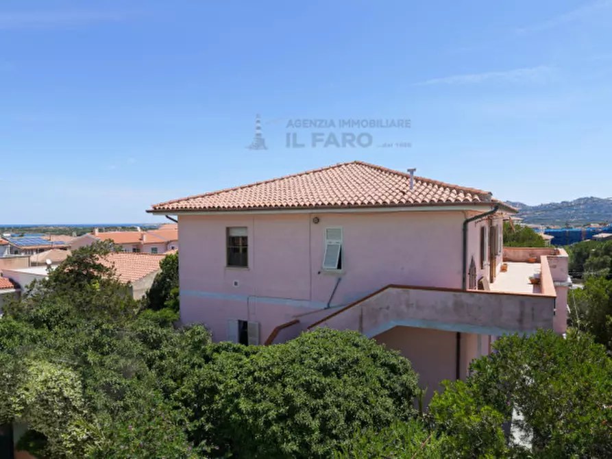 Immagine 51 di Villa in vendita  in Via Indipendenza a La Maddalena