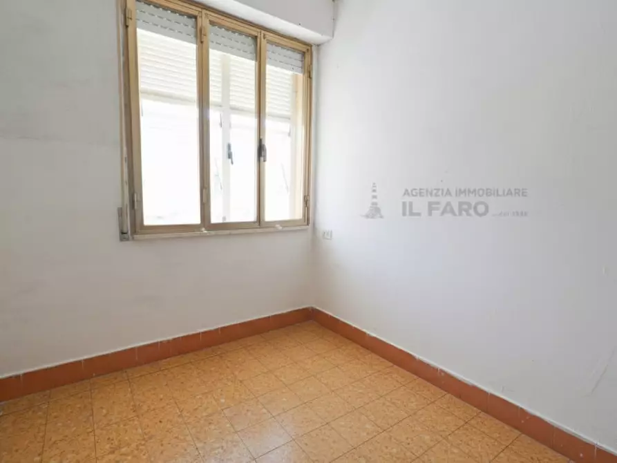 Immagine 53 di Villa in vendita  in Via Indipendenza a La Maddalena