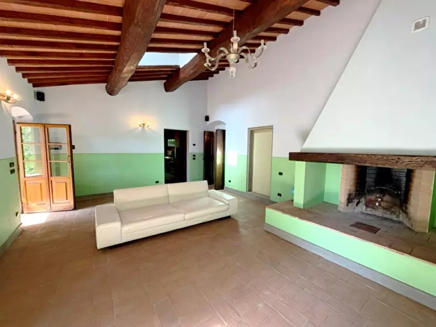 Immagine 4 di Casa indipendente in vendita  a Terranuova Bracciolini