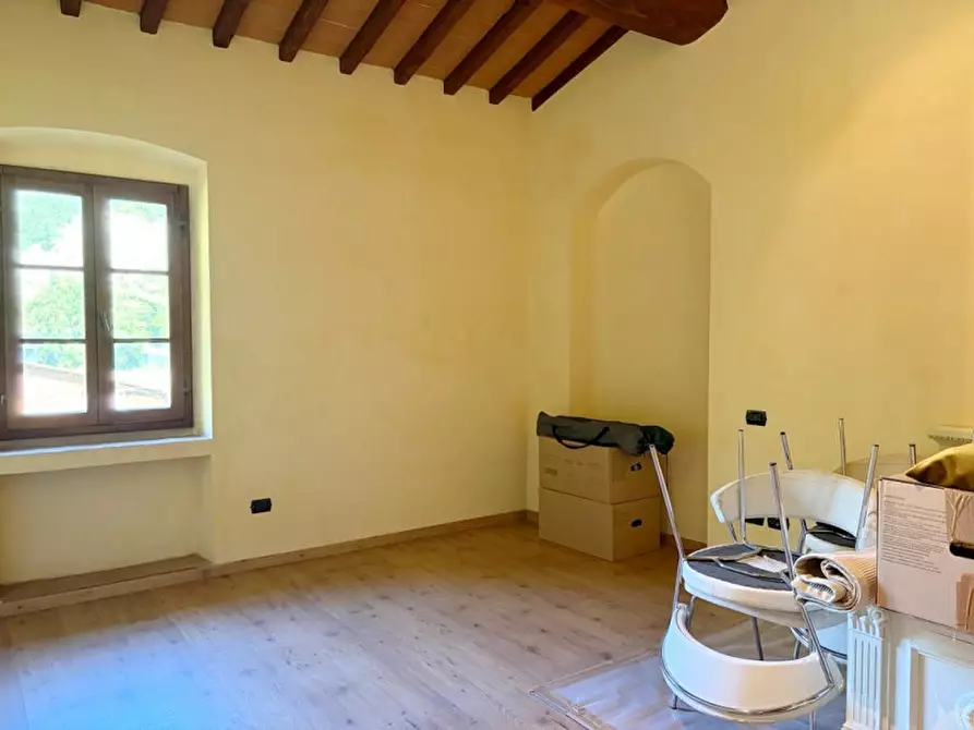 Immagine 10 di Casa indipendente in vendita  a Terranuova Bracciolini
