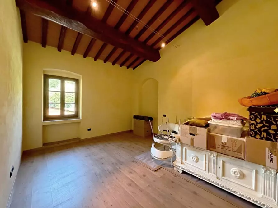 Immagine 11 di Casa indipendente in vendita  a Terranuova Bracciolini