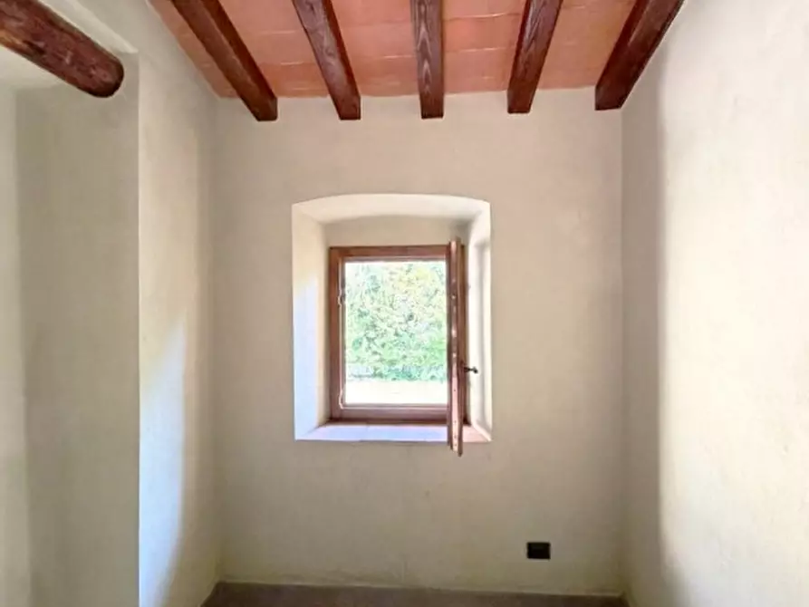 Immagine 12 di Casa indipendente in vendita  a Terranuova Bracciolini