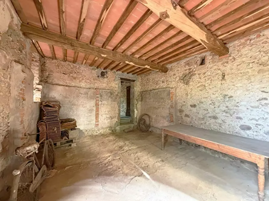Immagine 19 di Casa indipendente in vendita  a Terranuova Bracciolini