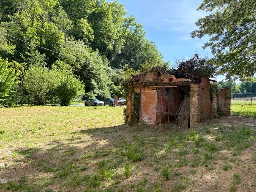 Immagine 27 di Casa indipendente in vendita  a Terranuova Bracciolini