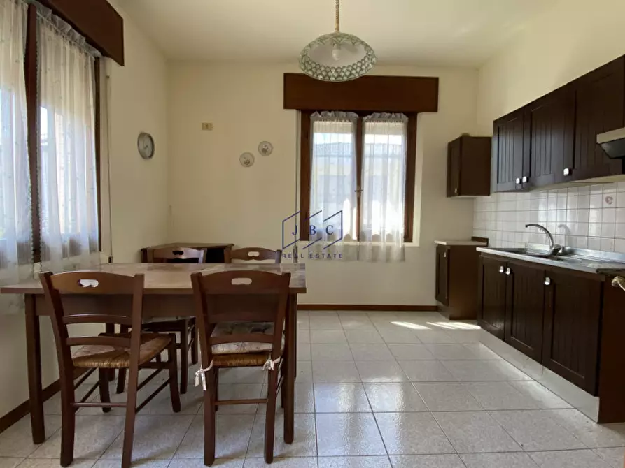 Immagine 4 di Casa indipendente in vendita  in Via Tre Piere a Oderzo