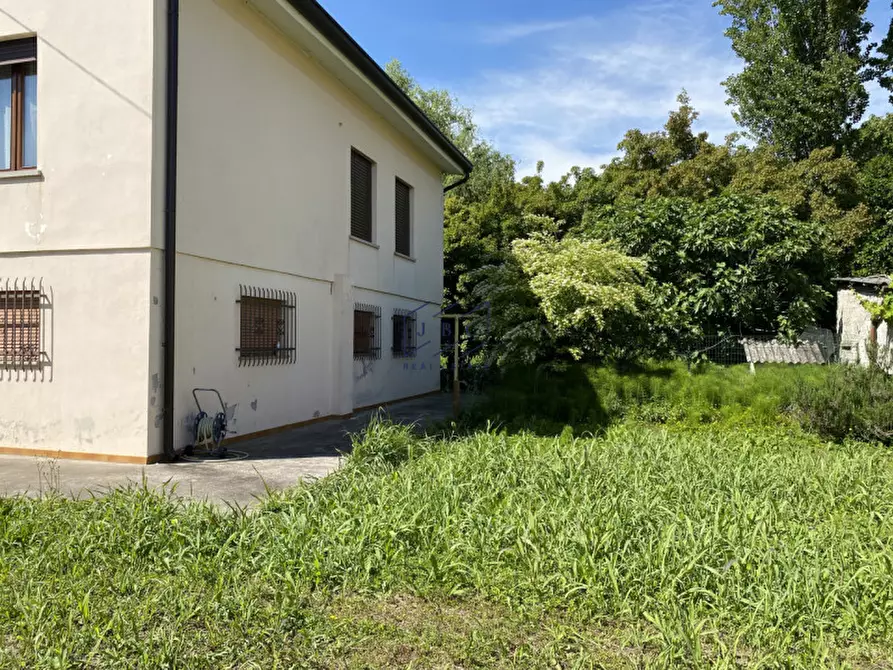 Immagine 34 di Casa indipendente in vendita  in Via Tre Piere a Oderzo