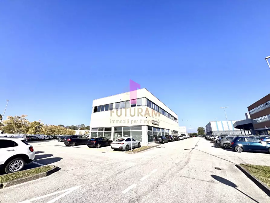 Immagine 3 di Ufficio in vendita  in via zamenhof 1 a Vicenza