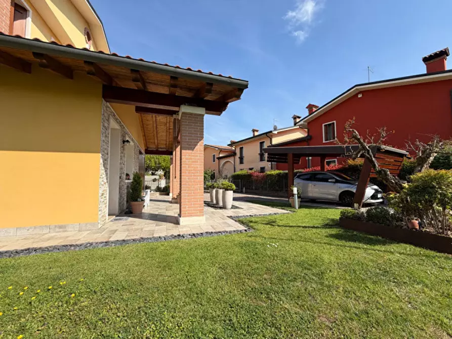 Immagine 23 di Villetta a schiera in vendita  in v. A. Palladio a Bolzano Vicentino