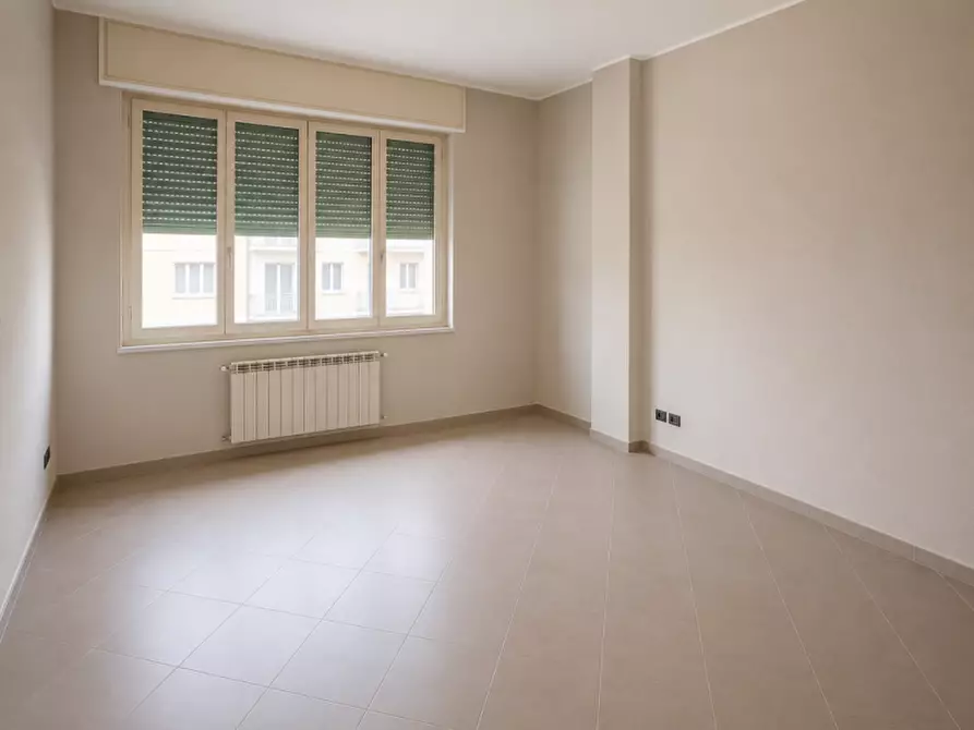 Immagine 9 di Appartamento in vendita  in Via Lazzaro De Maestri a Savona