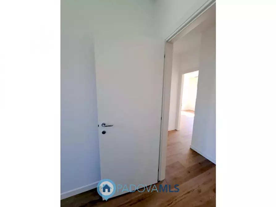 Immagine 26 di Appartamento in vendita  in Via Girolamo Forabosco a Padova