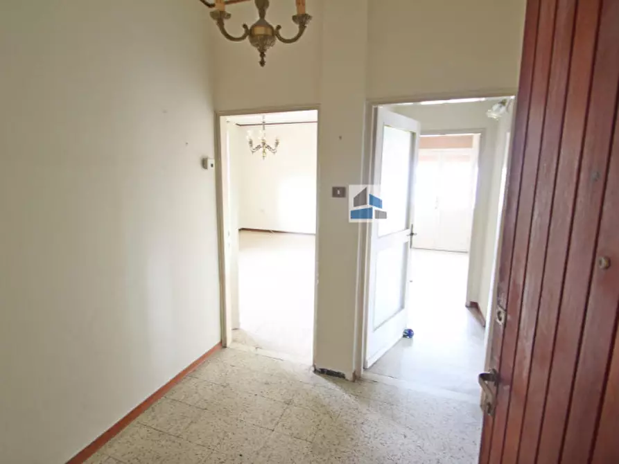 Immagine 5 di Appartamento in vendita  in Via Artuto Toscanini a Mira