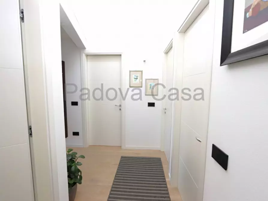 Immagine 8 di Attico in vendita  in Via Luigi Pirandello a Albignasego