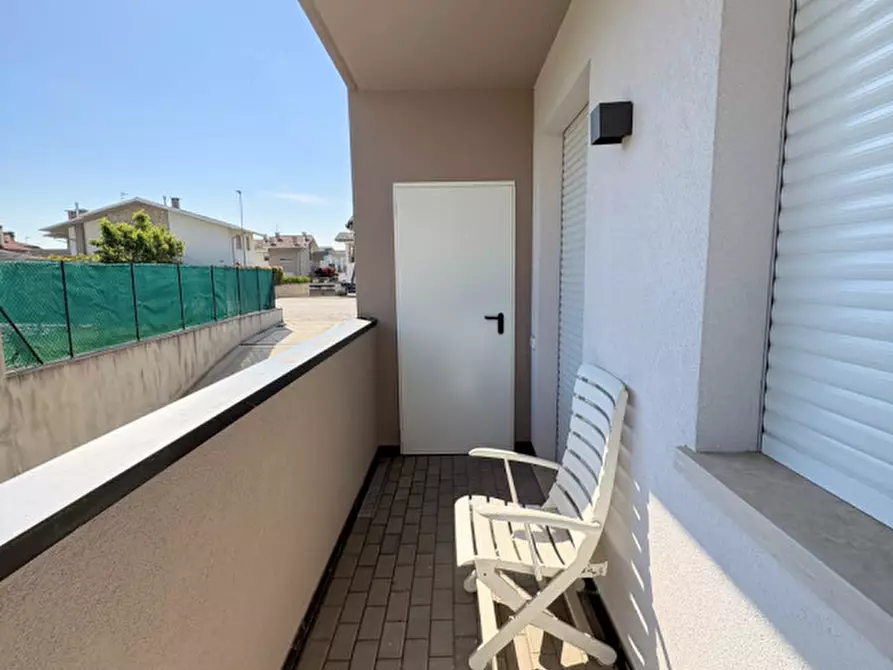 Immagine 9 di Appartamento in vendita  in via val leogra 42 a Thiene
