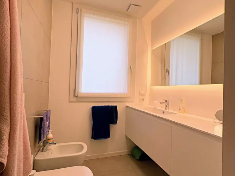 Immagine 19 di Appartamento in vendita  in via val leogra 42 a Thiene