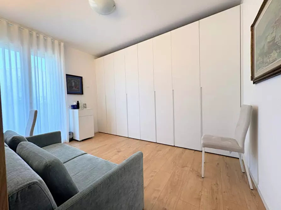Immagine 23 di Appartamento in vendita  in via val leogra 42 a Thiene