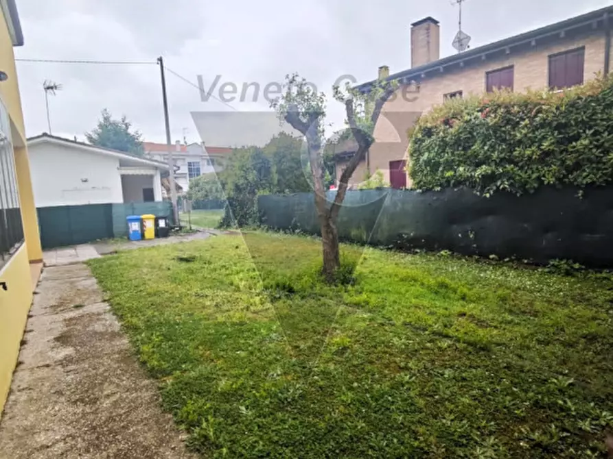 Immagine 3 di Casa indipendente in vendita  in Via Venezia a Saonara