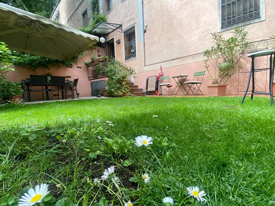Immagine 2 di Casa bifamiliare in vendita  in Contrà Mure San Domenico a Vicenza