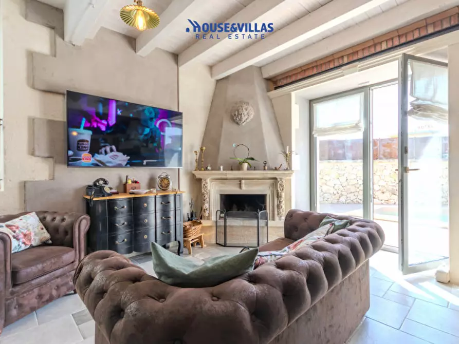 Immagine 13 di Villa in vendita  in Via Siracusa a Avola