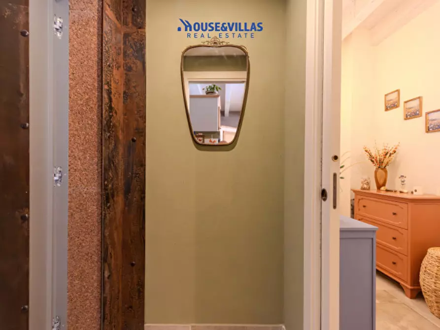 Immagine 15 di Villa in vendita  in Via Siracusa a Avola