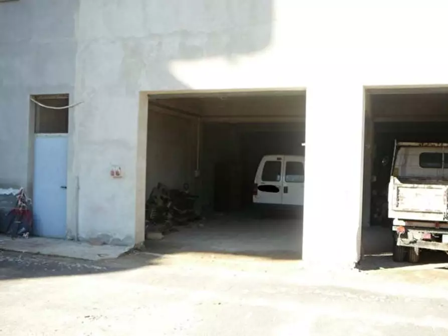 Immagine 2 di Magazzino in vendita  in Via Arena, 89027 Sant'Eufemia d'Aspromonte Reggio di Calabria a Sant'eufemia D'aspromonte