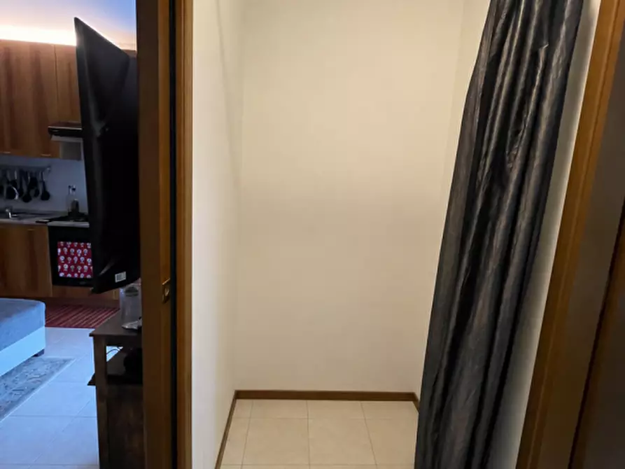 Immagine 3 di Appartamento in vendita  in via olmo 52 a Creazzo