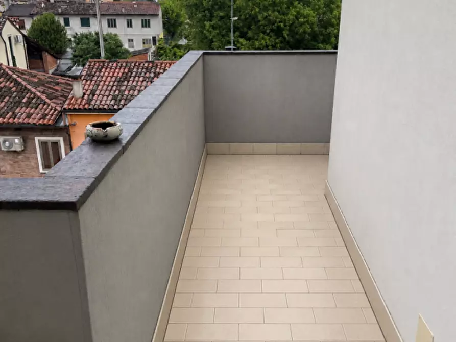 Immagine 4 di Appartamento in vendita  in via olmo 52 a Creazzo