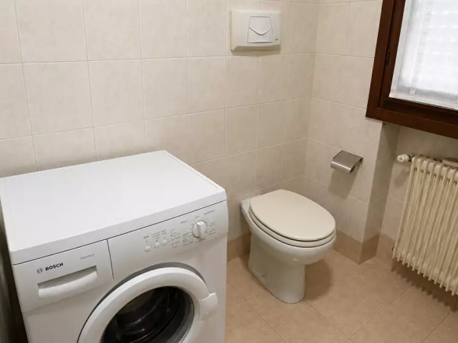 Immagine 5 di Appartamento in vendita  in via olmo 52 a Creazzo