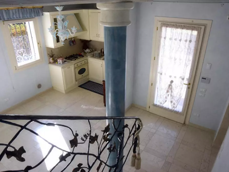 Immagine 16 di Villa in vendita  a Castelfranco Veneto