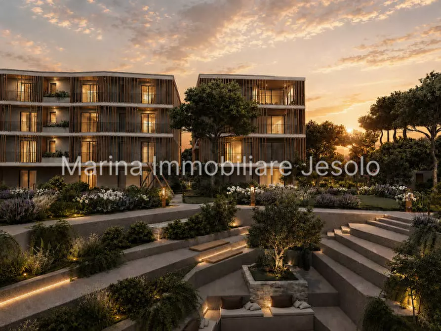 Immagine 3 di Appartamento in vendita  in Viale Oriente a Jesolo