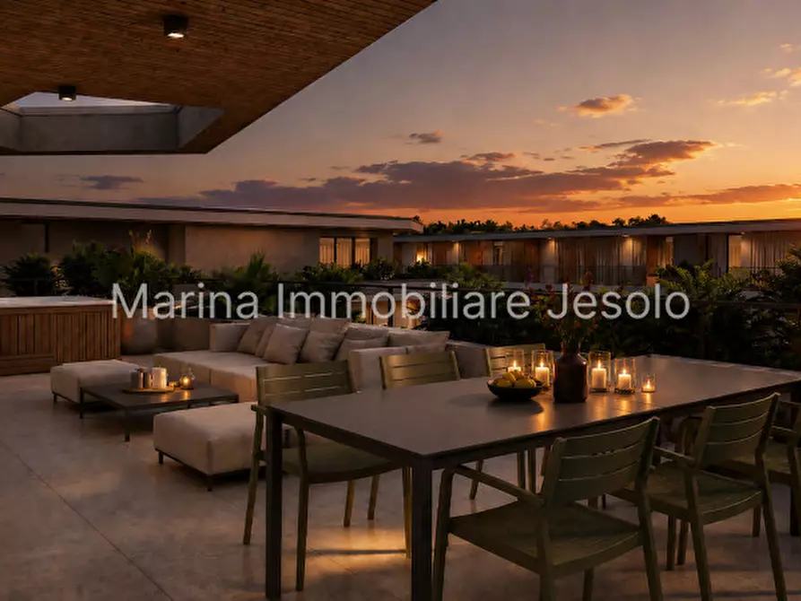 Immagine 10 di Appartamento in vendita  in Viale Oriente a Jesolo