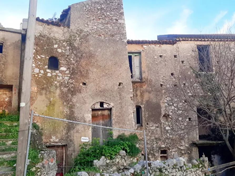 Immagine 2 di Rustico / casale in vendita  a Giungano