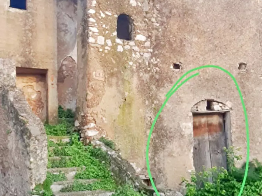 Immagine 8 di Rustico / casale in vendita  a Giungano