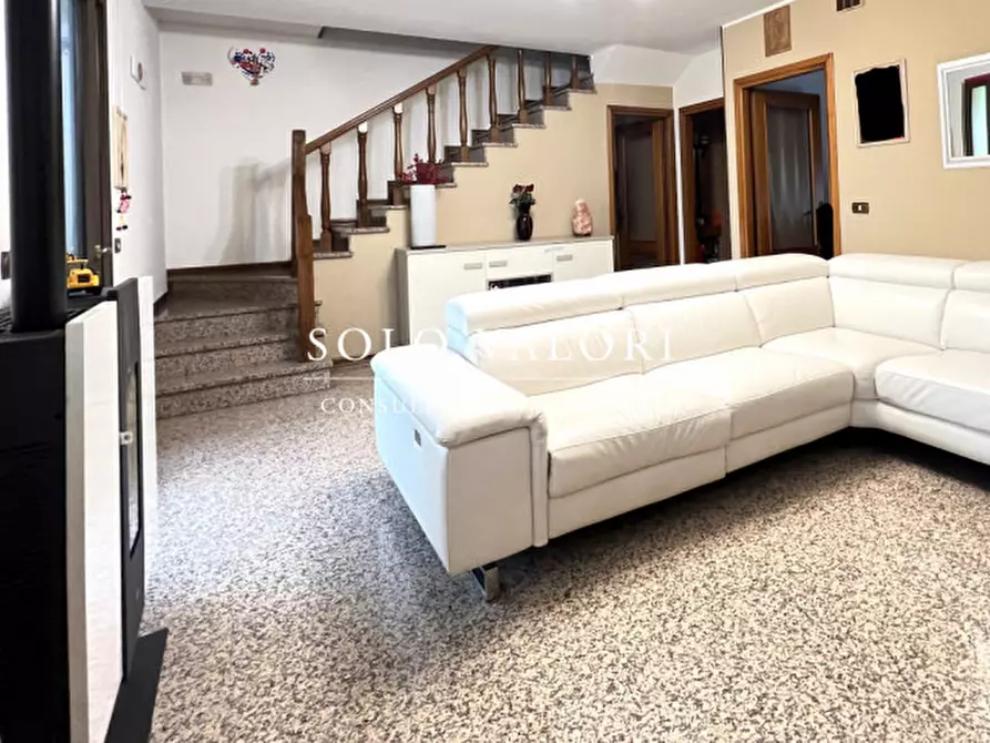 Immagine 1 di Villetta a schiera in vendita  a Riese Pio x