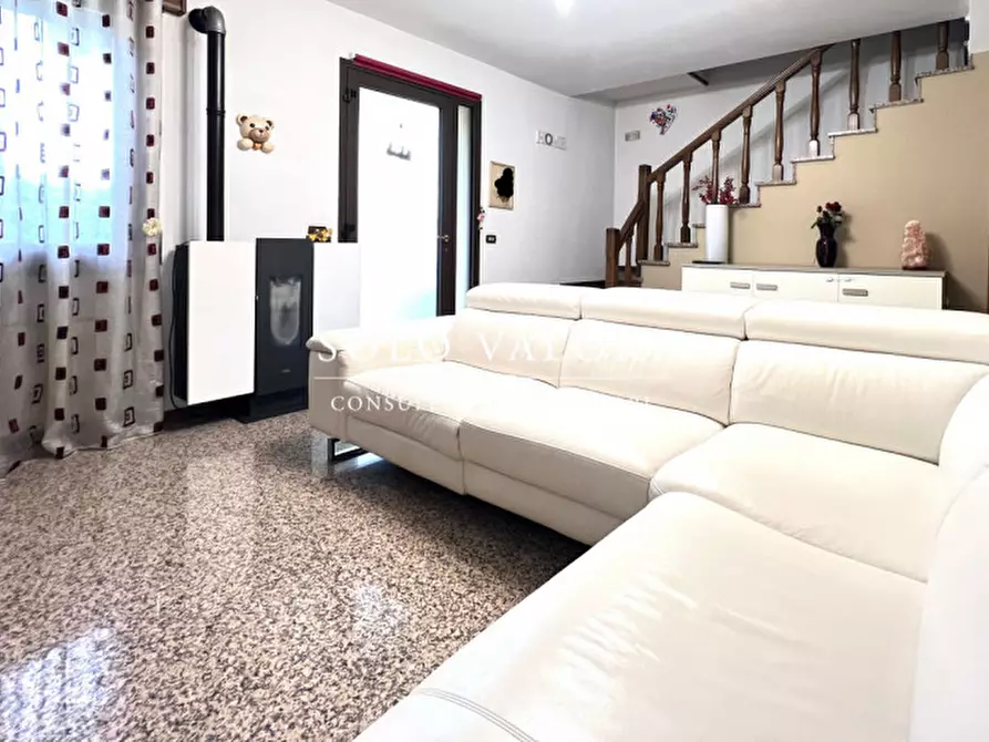 Immagine 3 di Villetta a schiera in vendita  a Riese Pio x