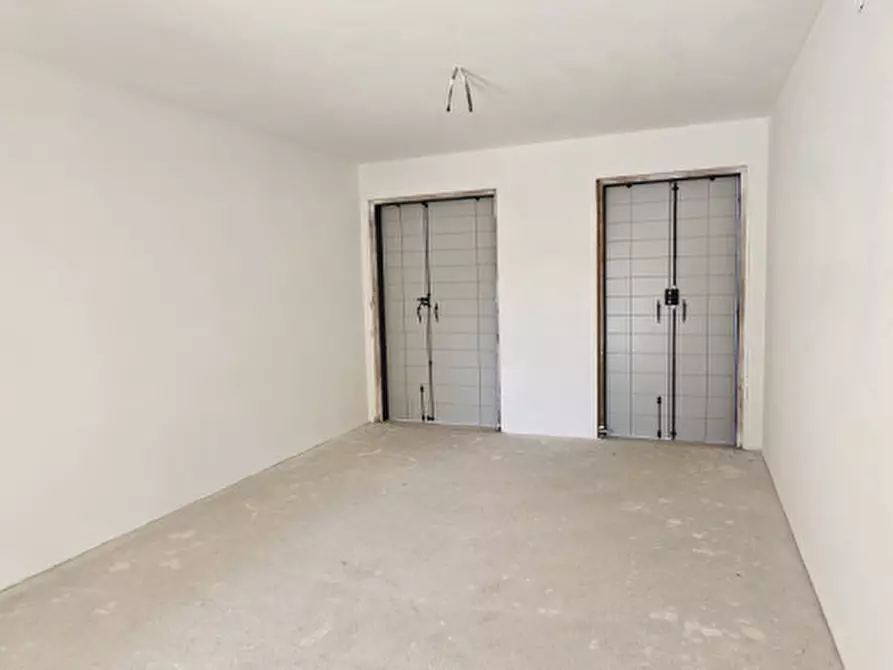 Immagine 2 di Casa trifamiliare in vendita  in Via Frassanedo a Legnaro