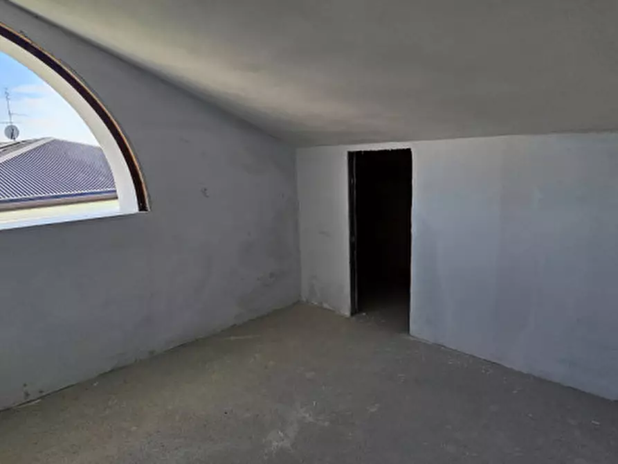 Immagine 4 di Casa trifamiliare in vendita  in Via Frassanedo a Legnaro