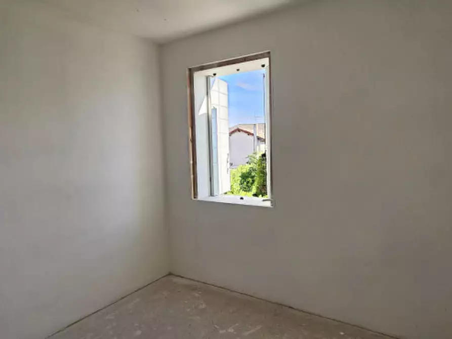 Immagine 7 di Casa trifamiliare in vendita  in Via Frassanedo a Legnaro