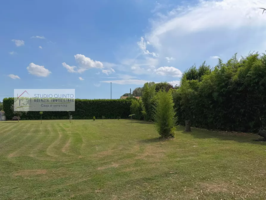 Immagine 9 di Attività commerciale in vendita  a Quinto Di Treviso
