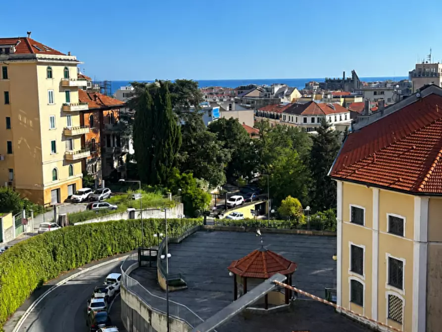Immagine 3 di Appartamento in vendita  in via Formica 9 a Savona
